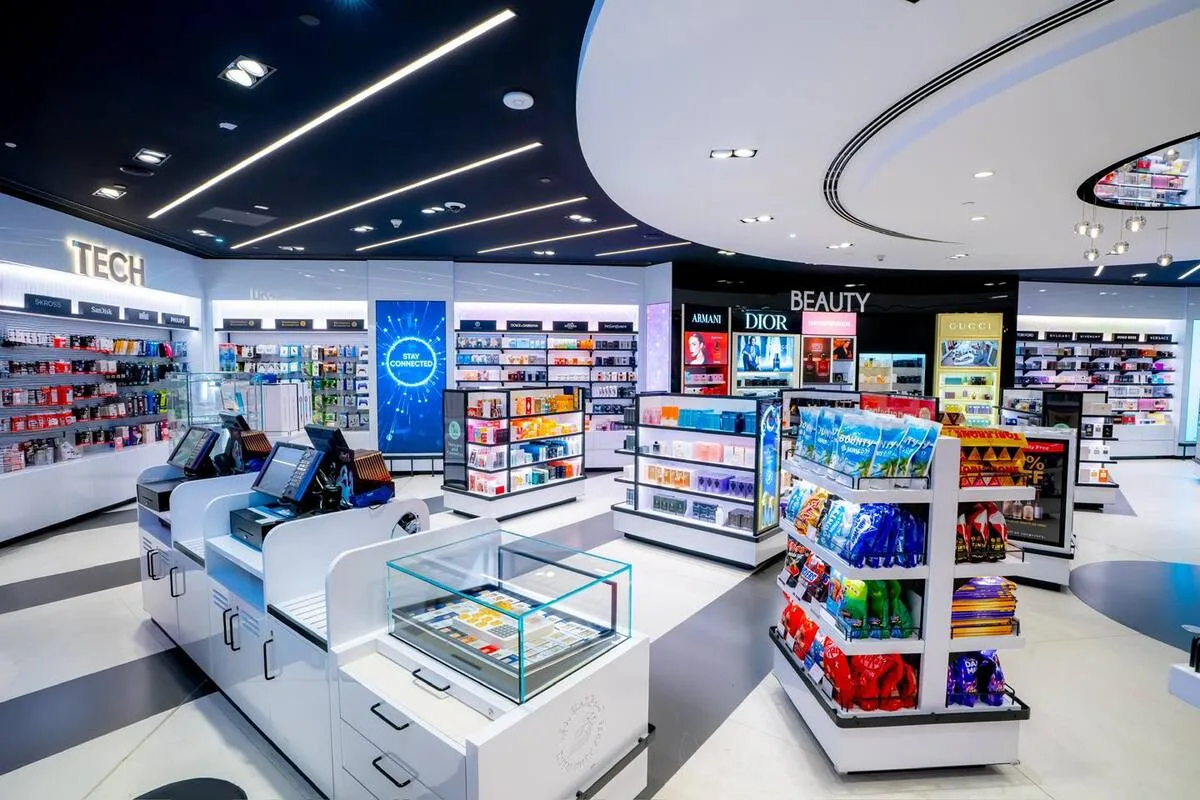 مبيعات قياسية لسوق دبي الحرة تبلغ 69 مليون درهم في ذكرى تأسيسها الـ42