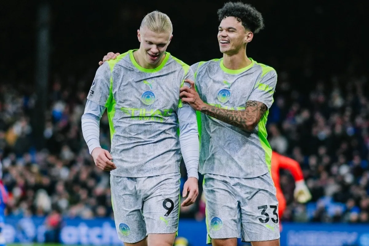 مانشستر سيتي يفوز على كريستال بالاس بثلاثية في الدوري الإنجليزي