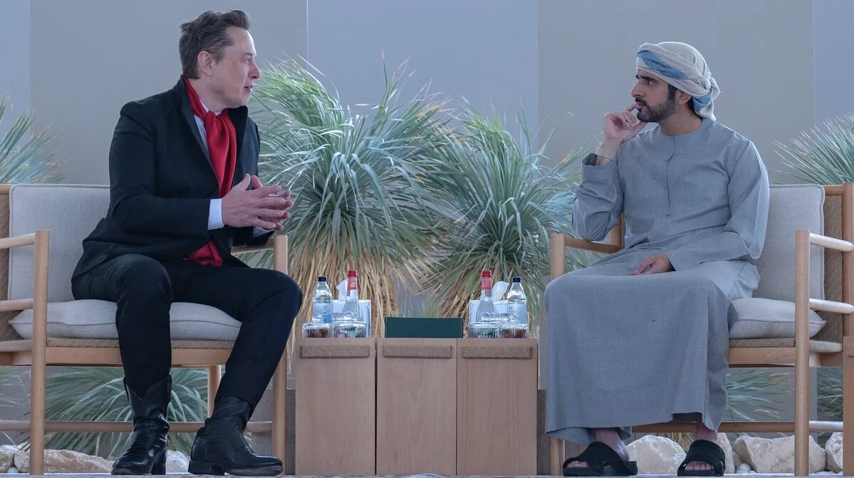 الشيخ حمدان بن محمد يلتقي إيلون ماسك في دبي