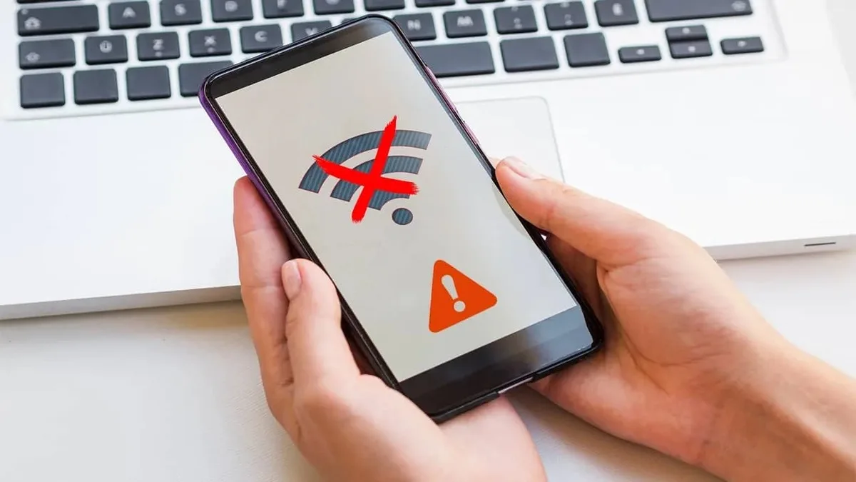 انقطاع واسع في خدمات الإنترنت والاتصالات داخل إسرائيل