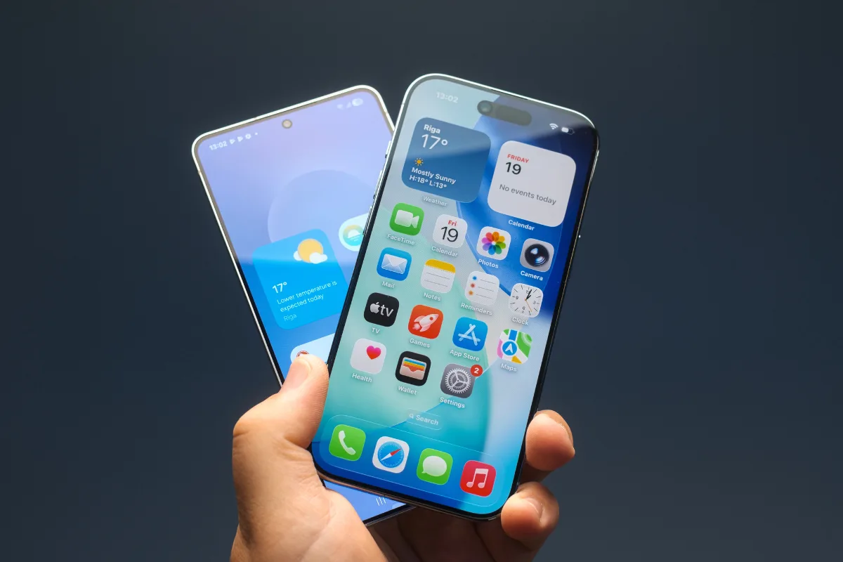 ما أبرز الهواتف الرائدة التي أُطلقت في هذا العام؟