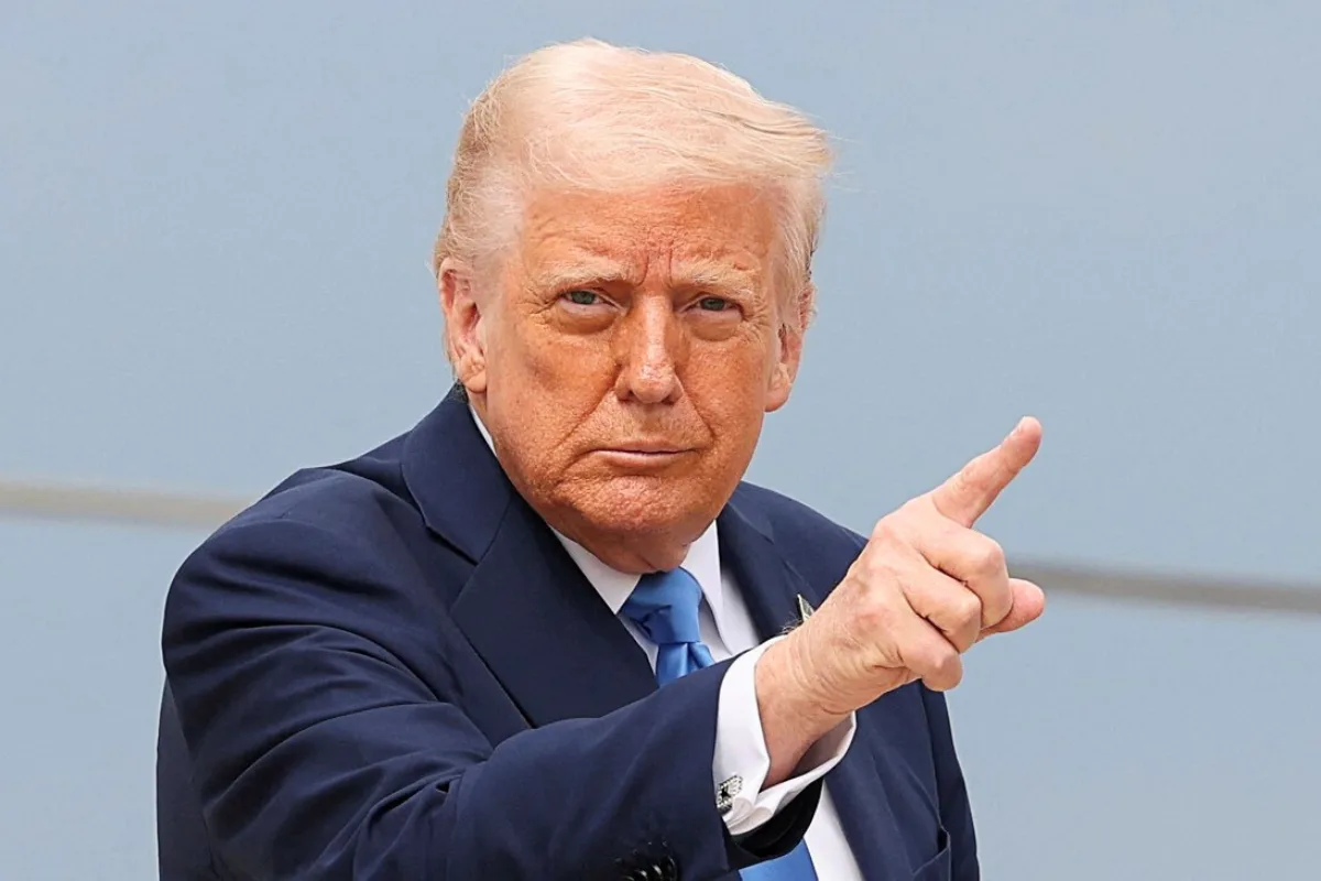 الرئيس الأميركي دونالد ترامب يعلن صفقة أسلحة ضخمة لتايوان