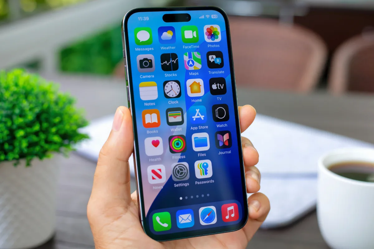 آبل تعلن أفضل التطبيقات والألعاب في متجر آب ستور لعام 2025