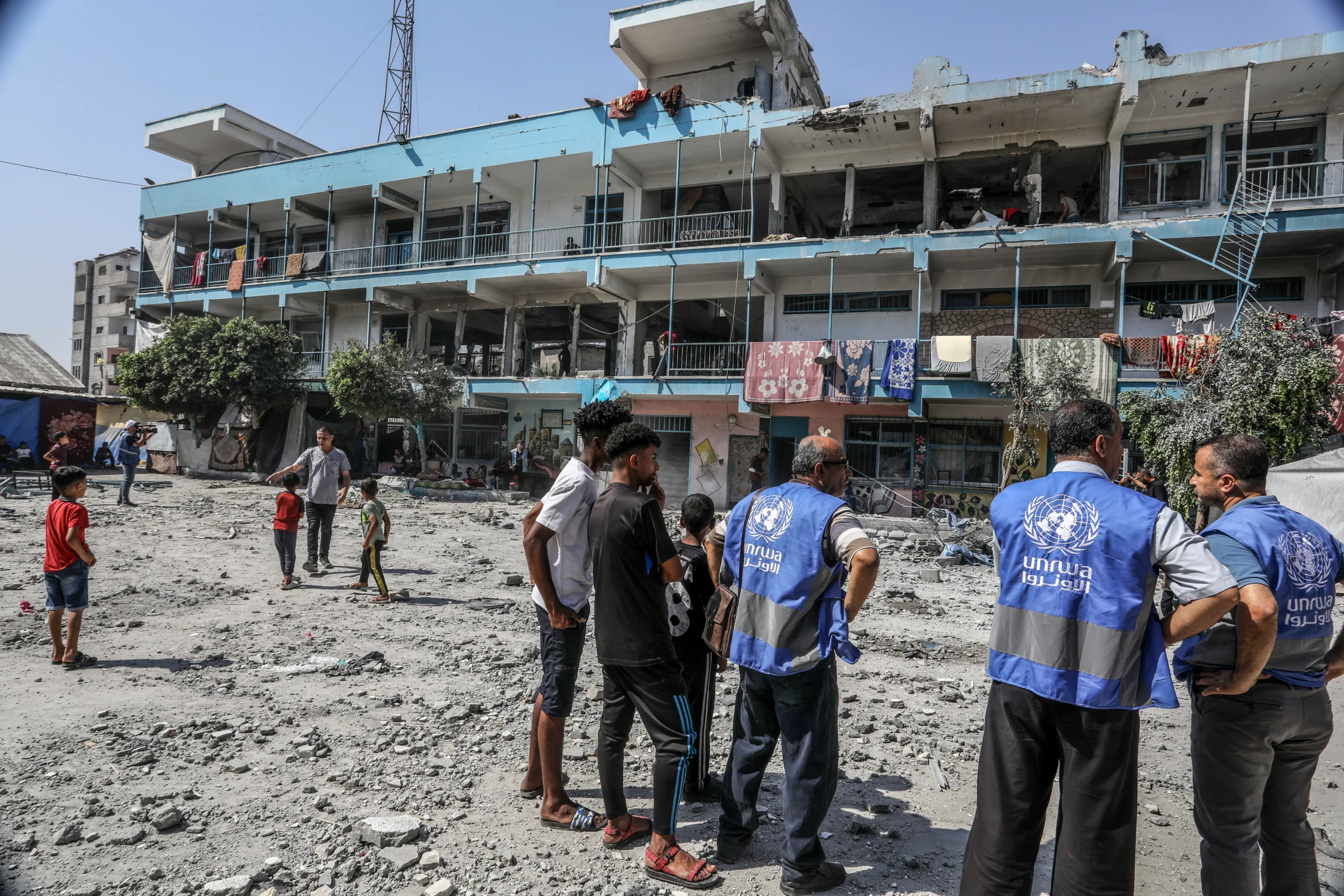 “رويترز”: واشنطن تناقش إعلان الأونروا “منظمة إرهابية أجنبية”