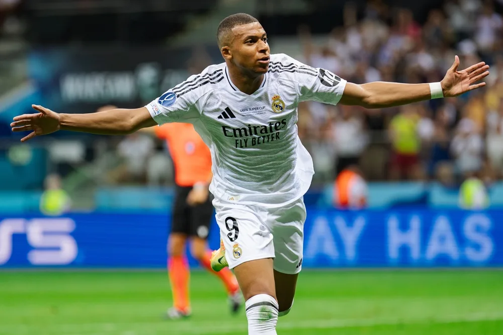 مبابي يحصل على 60 مليون يورو بعد حكم قضائي ضد سان جيرمان