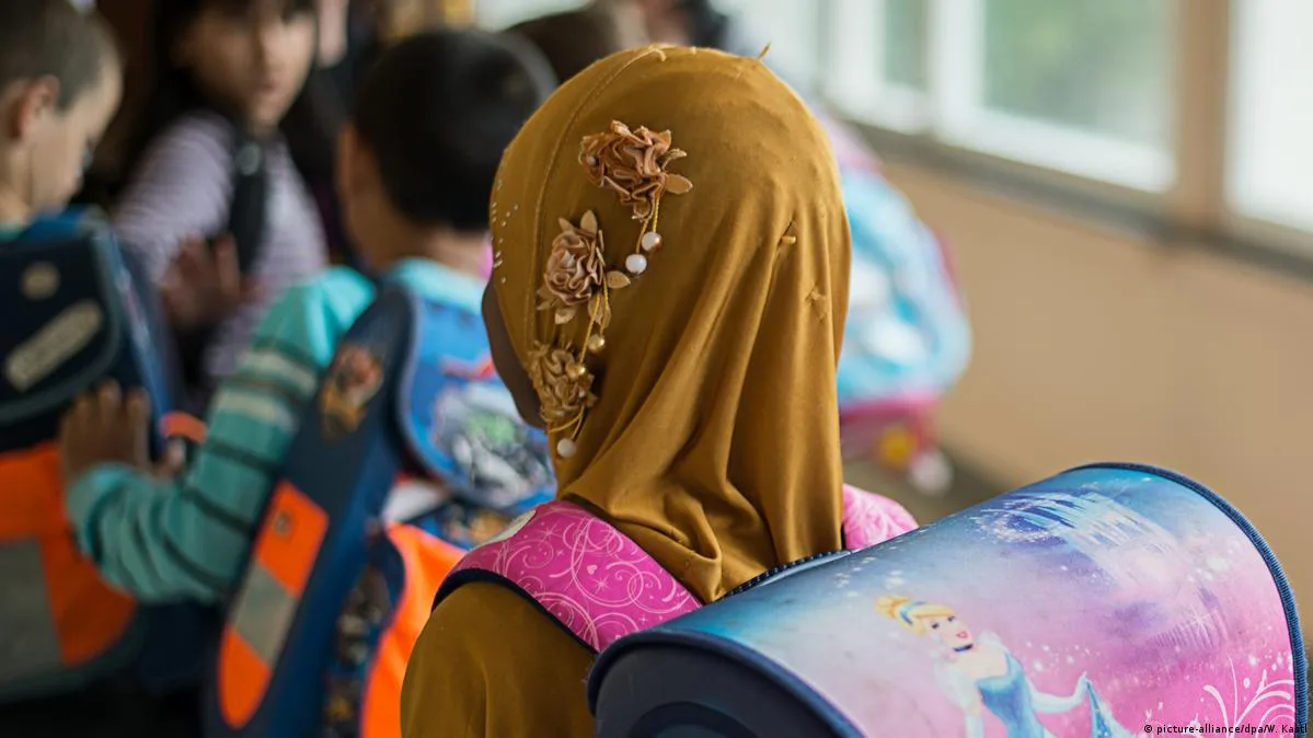 البرلمان النمساوي يقر حظر الحجاب في المدارس