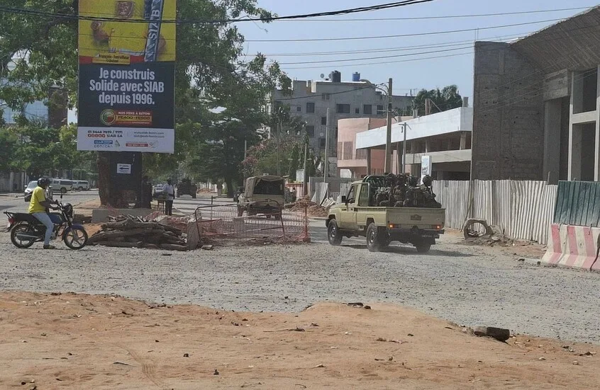 إيكواس تنشر قواتها الاحتياطية في بنين بعد إحباط محاولة انقلاب