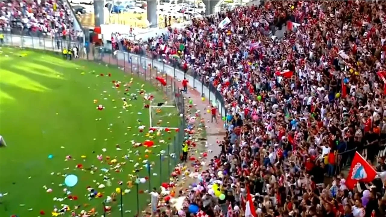 جماهير نادي زاخو العراقي تفوز بجائزة “أفضل مشجع عالميا”