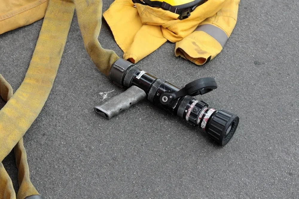 اندلاع حريق بسبب كلبة