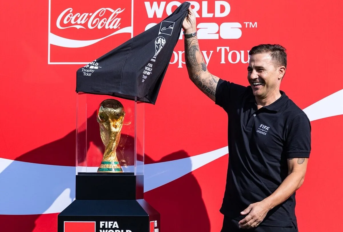 كانافارو يشيد بالأهلي: أكبر نادٍ أفريقي وجماهيره معروفة في كل أنحاء العالم