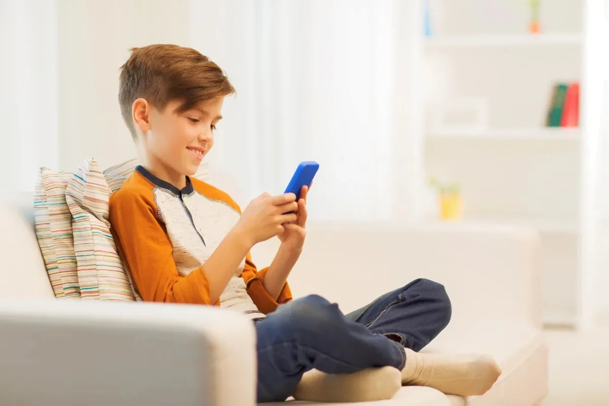 خطوات عملية لتنظيم استخدام الأطفال للأجهزة الإلكترونية