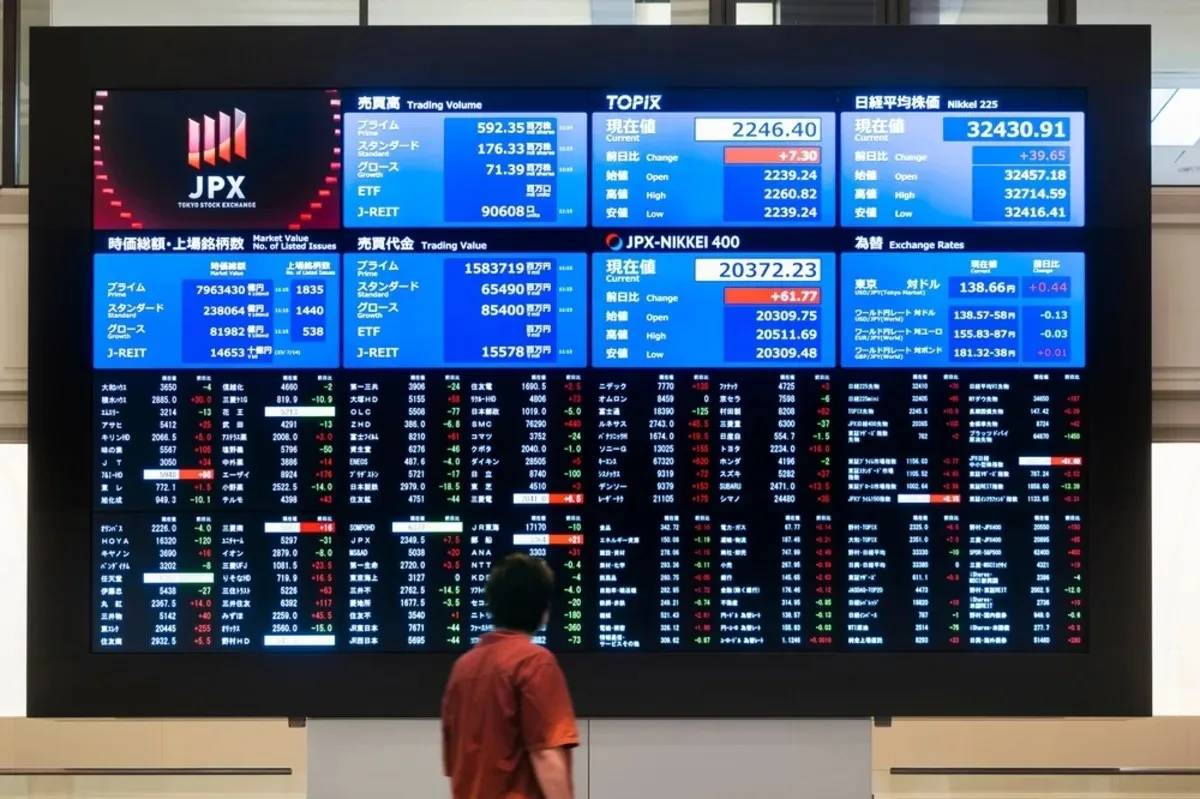 أسواق اليابان تتجاهل التوتر في فنزويلا.. نيكي يصعد بنحو 3%