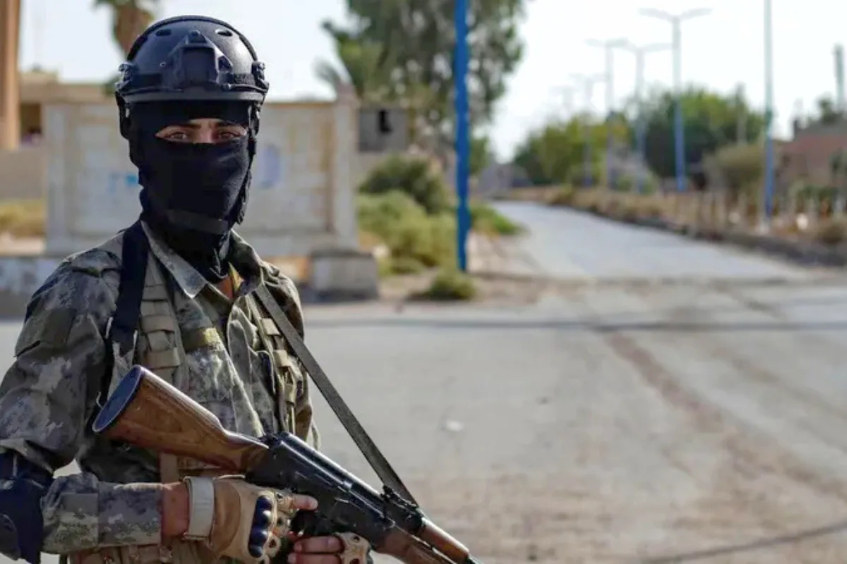 هروب 120 عنصرا من "داعش" من سجن الشدادي بسوريا