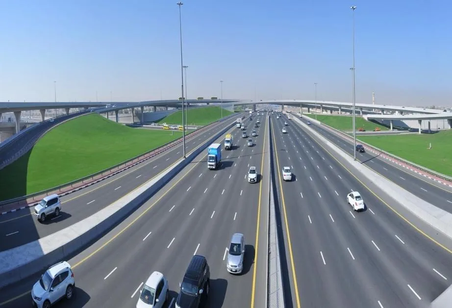 الإمارات.. إنجازات نوعية في الطاقة والبنية التحتية والإسكان خلال 2025