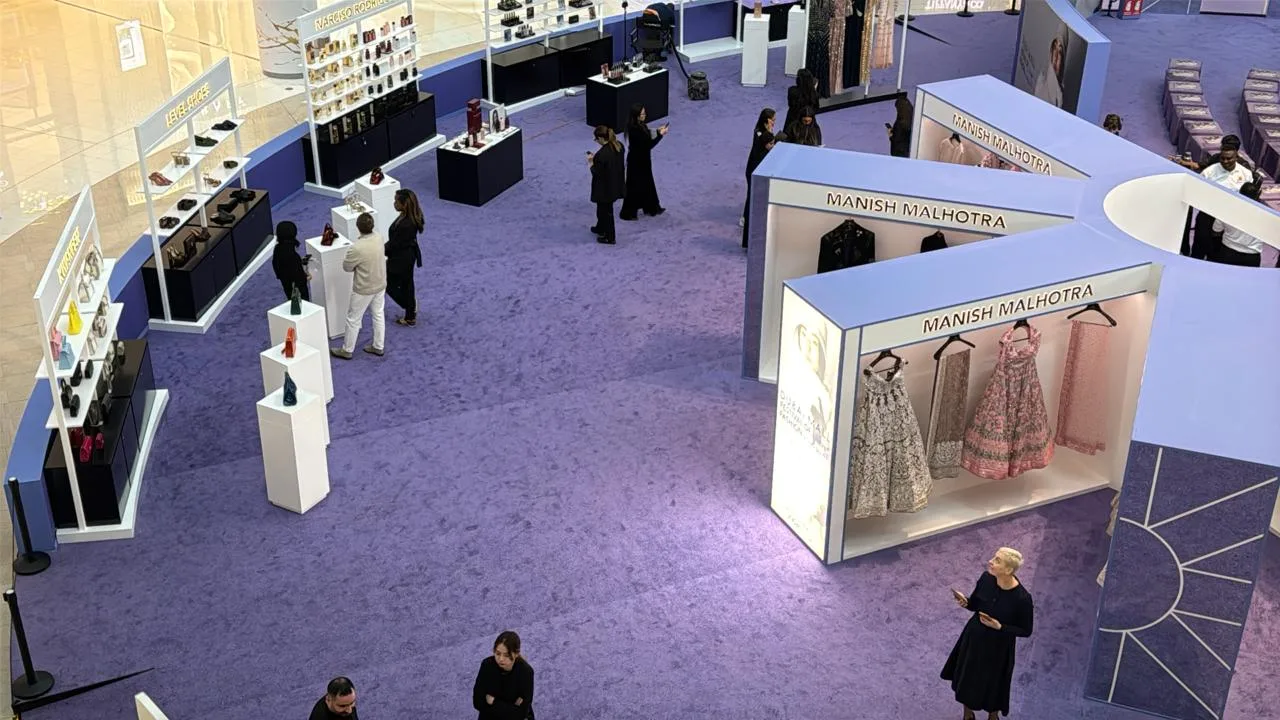 اختتام فعاليات اليوم الأول من “مهرجان دبي مول للموضة” بتركيز على التعليم ونمو القطاع