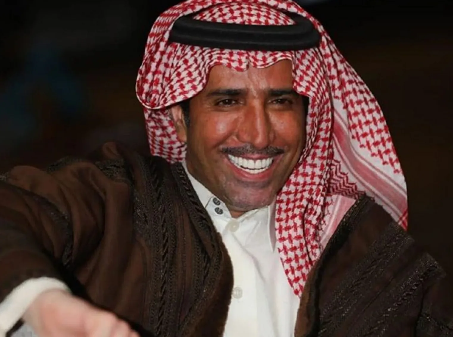 الفنان فايز المالكي يطمئن جمهوره حول حالته الصحية