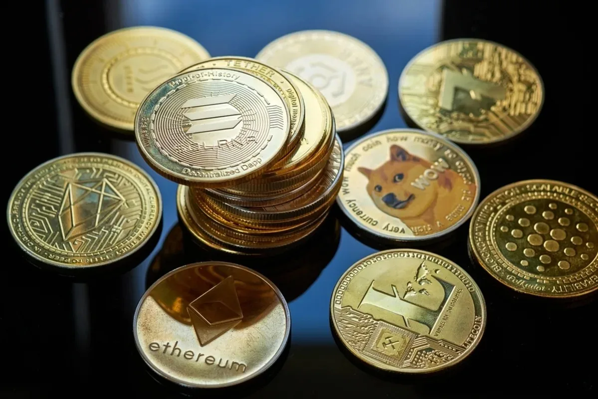 انخفاض سعر بيتكوين في السوق الرقمية