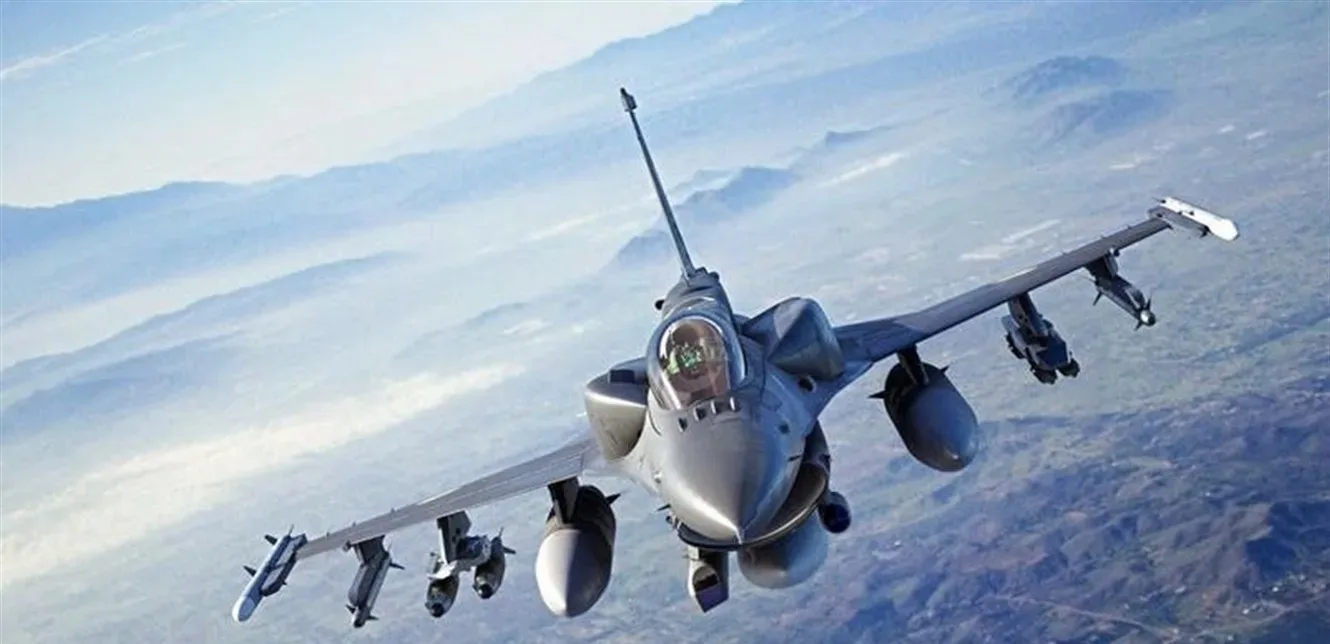 تحطم طائرة إف-16 تركية