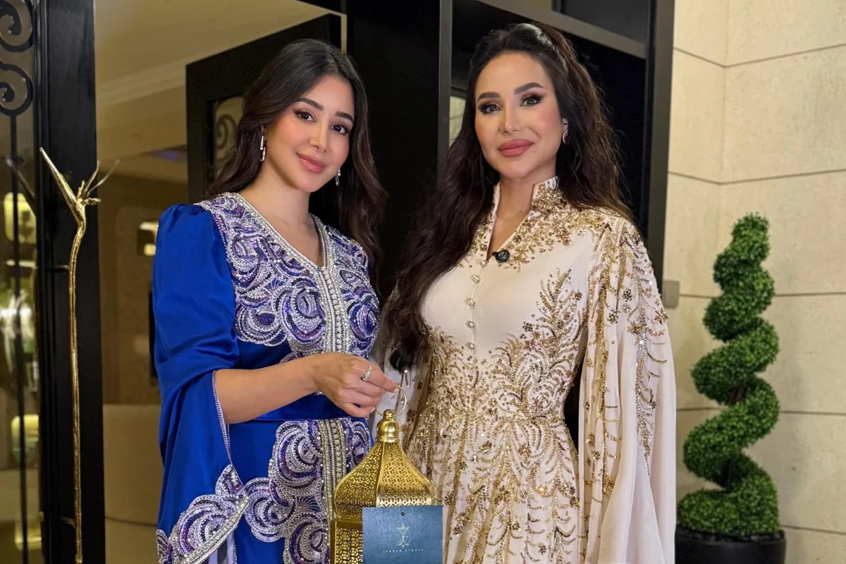 لجين عمران تتألق بقفطان مطرز بالذهب في سحورها السنوي