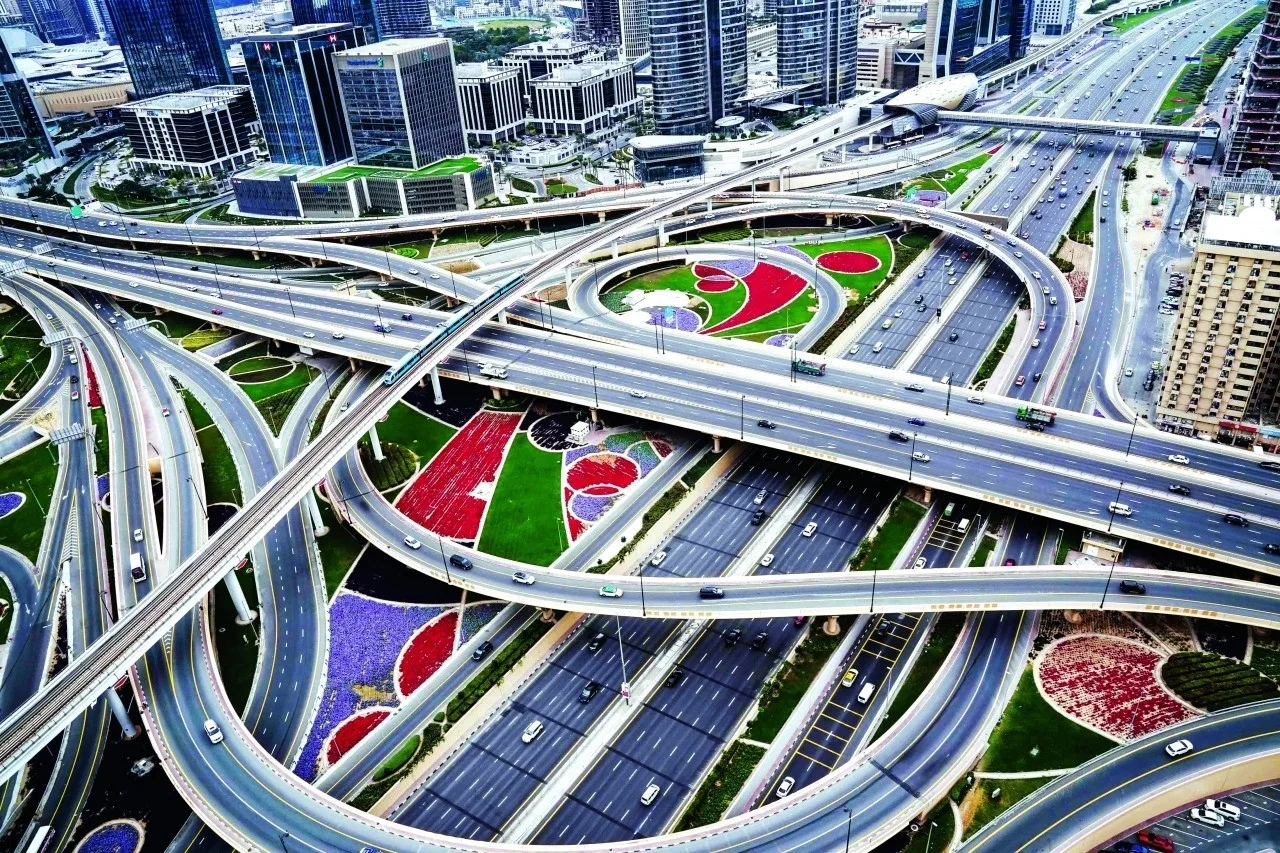 الطاير: سكان دبي ينفقون 9% من دخلهم على وسائل النقل