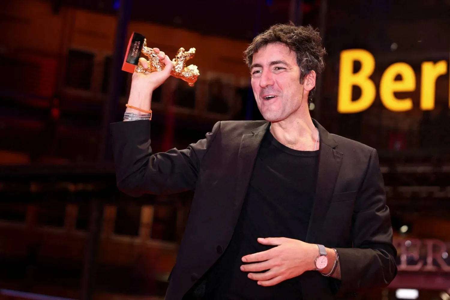 المخرج الحاصل على «الدب الذهبي» في برلين يتحدث في حوار خاص