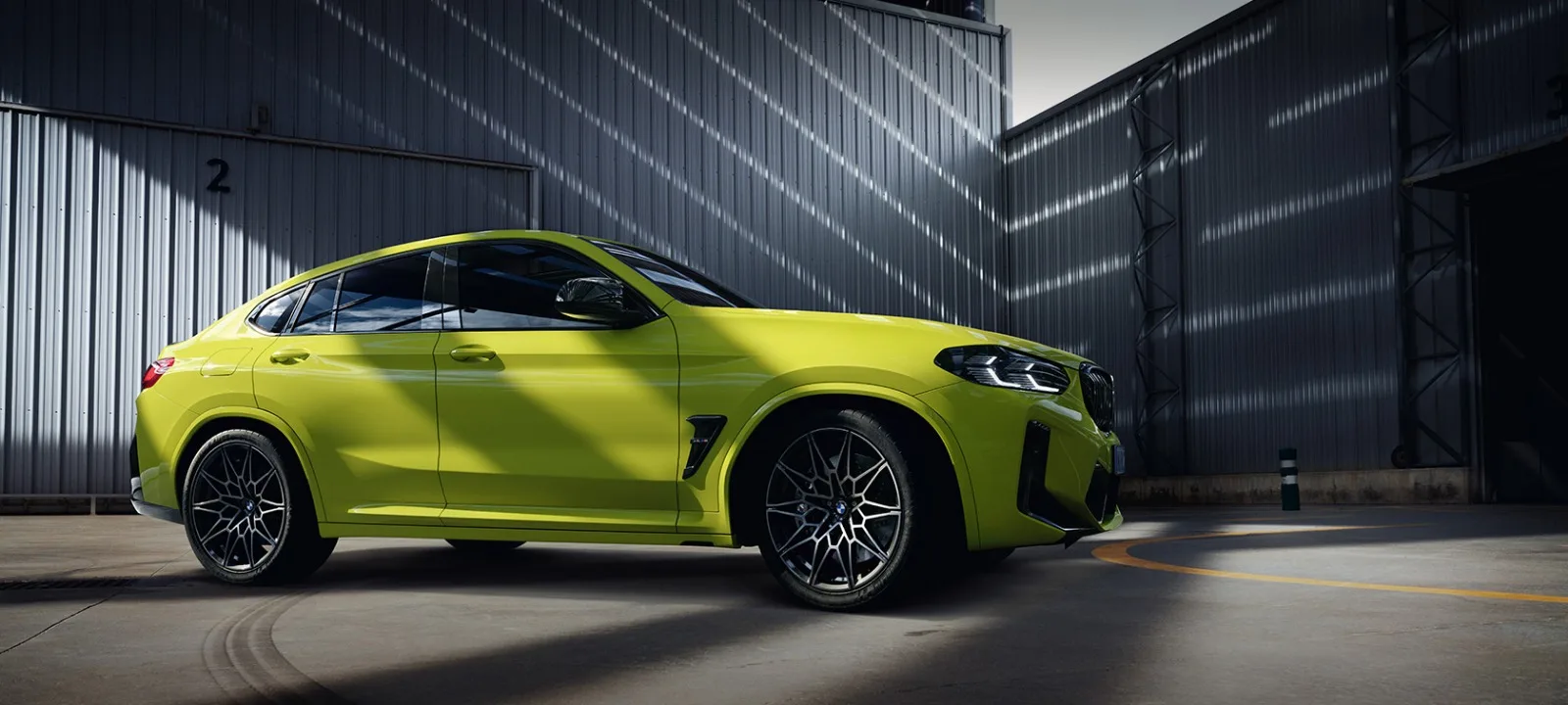 BMW X4 M تعود بنسخة كهربائية أقوى من M5