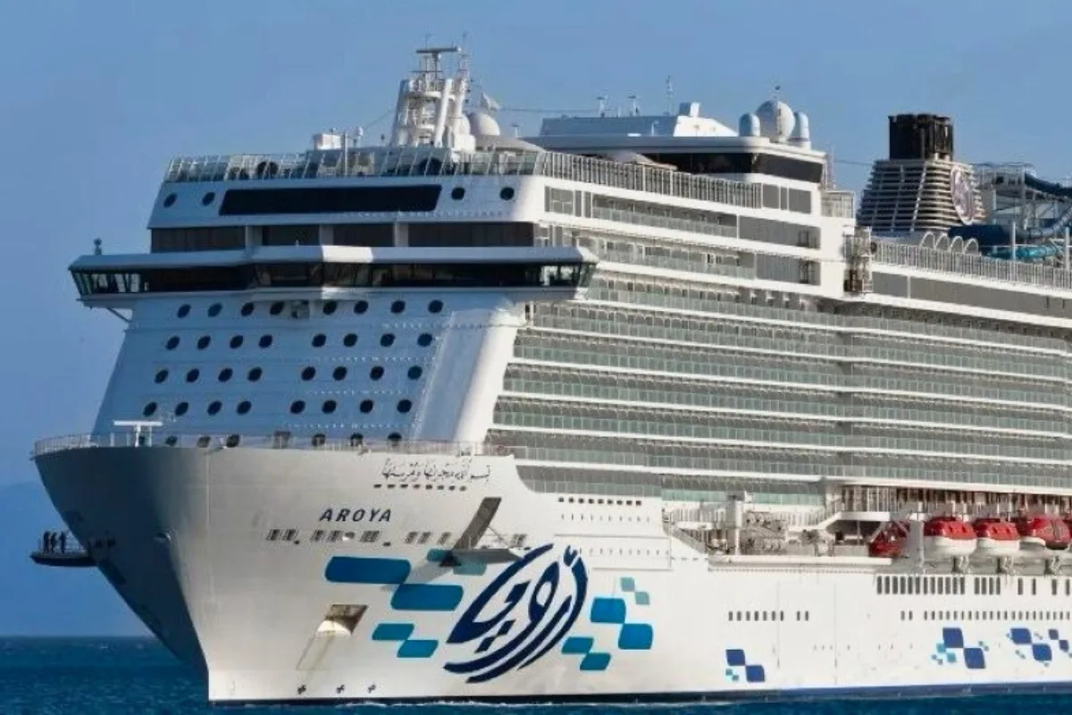 أكثر من 137,000 سائح زاروا عمان على متن السفن في 2025