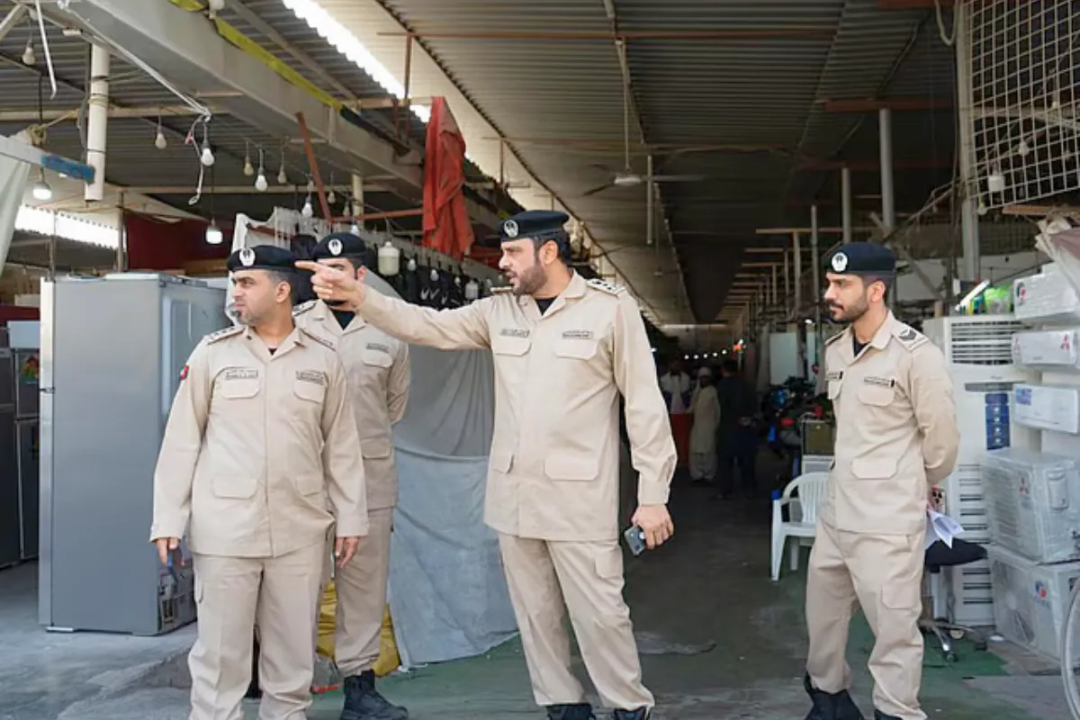 الشارقة تكثف التفتيش على المصانع والمستودعات