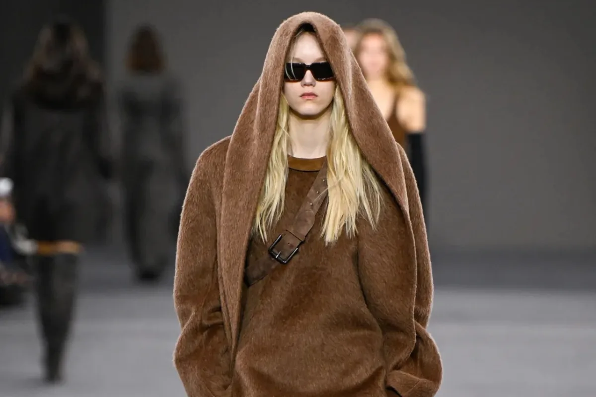 إطلالات دافئة من ماكس مارا لخريف 2026