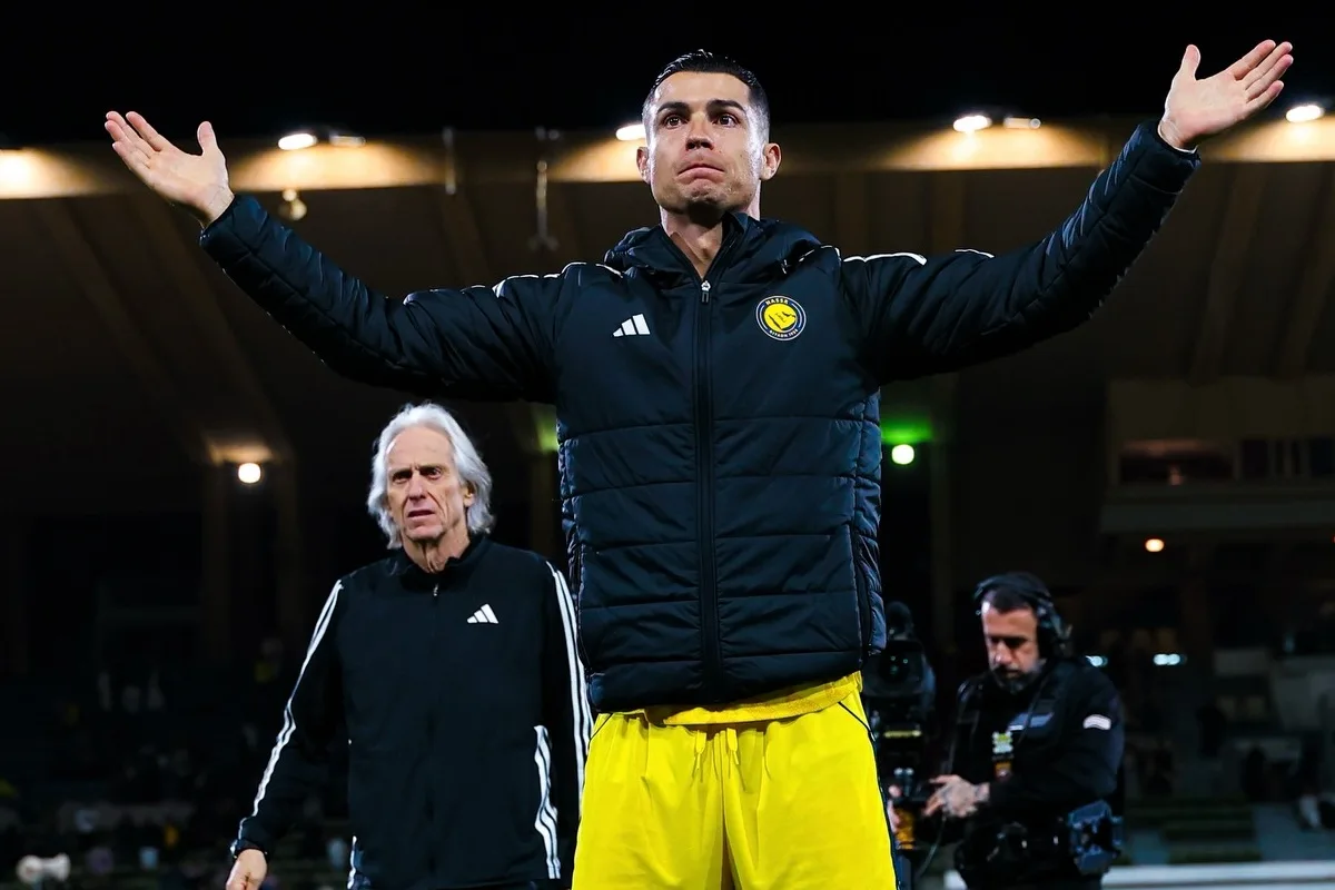 النصر السعودي يستعيد الصدارة بخماسية نظيفة على النجمة