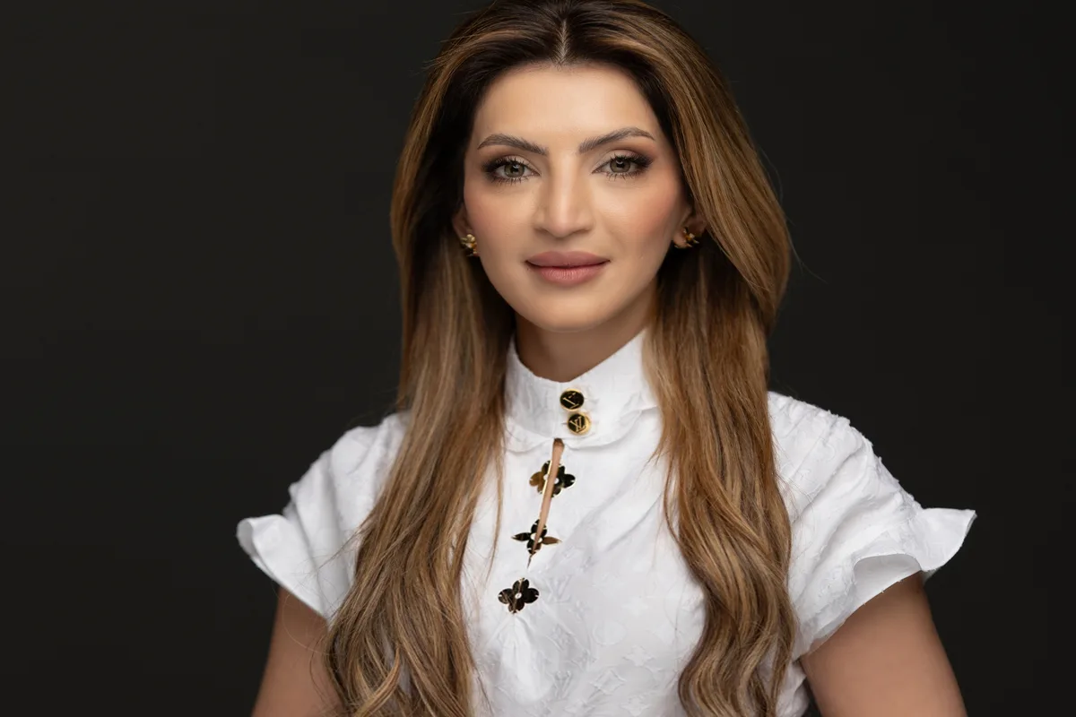 تابيندا سانبال تتحدث عن فن التصميم والأنوثة