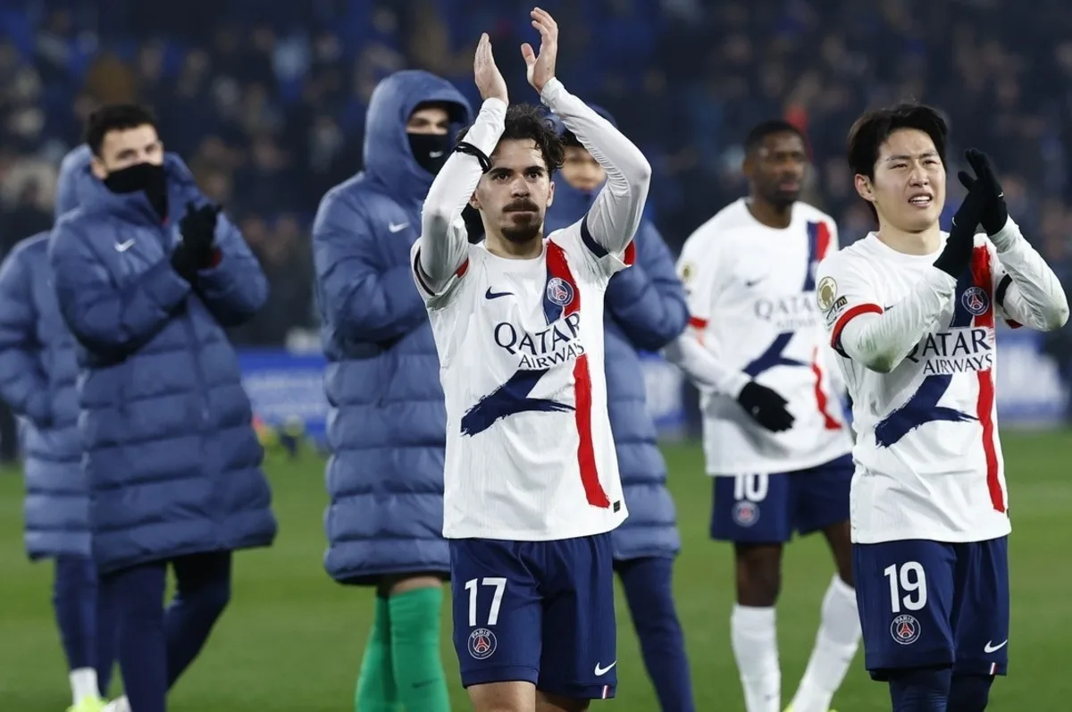 باريس سان جيرمان يتفوق على ستراسبورج ويستعيد صدارة الدوري