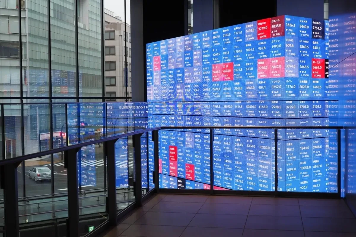 المؤشر نيكي الياباني يرتفع بدعم من قطاع التكنولوجيا