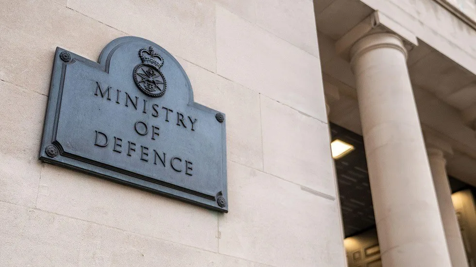 الدفاع البريطانية: الهجوم على القاعدة العسكرية في قبرص لم يكن من إيران مباشرة