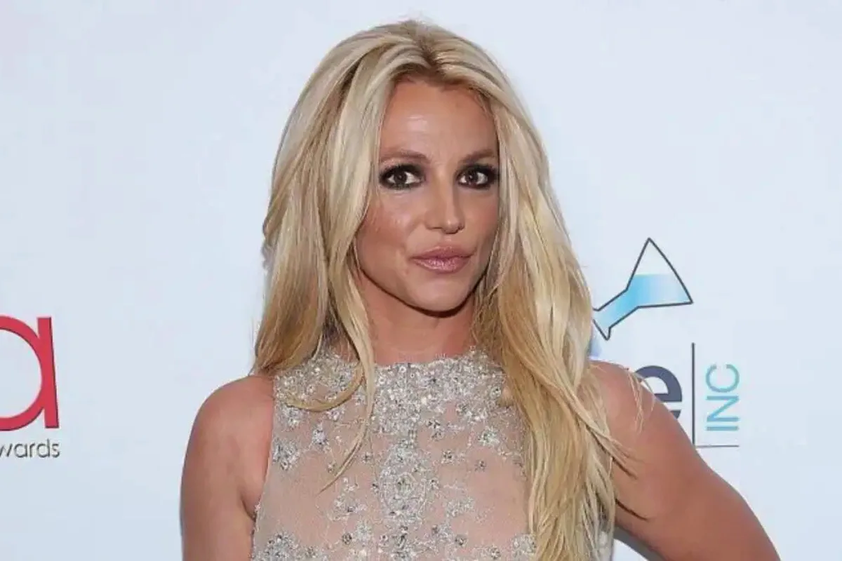 بريتني سبيرز تظهر مجددًا بعد أسابيع من توقيفها