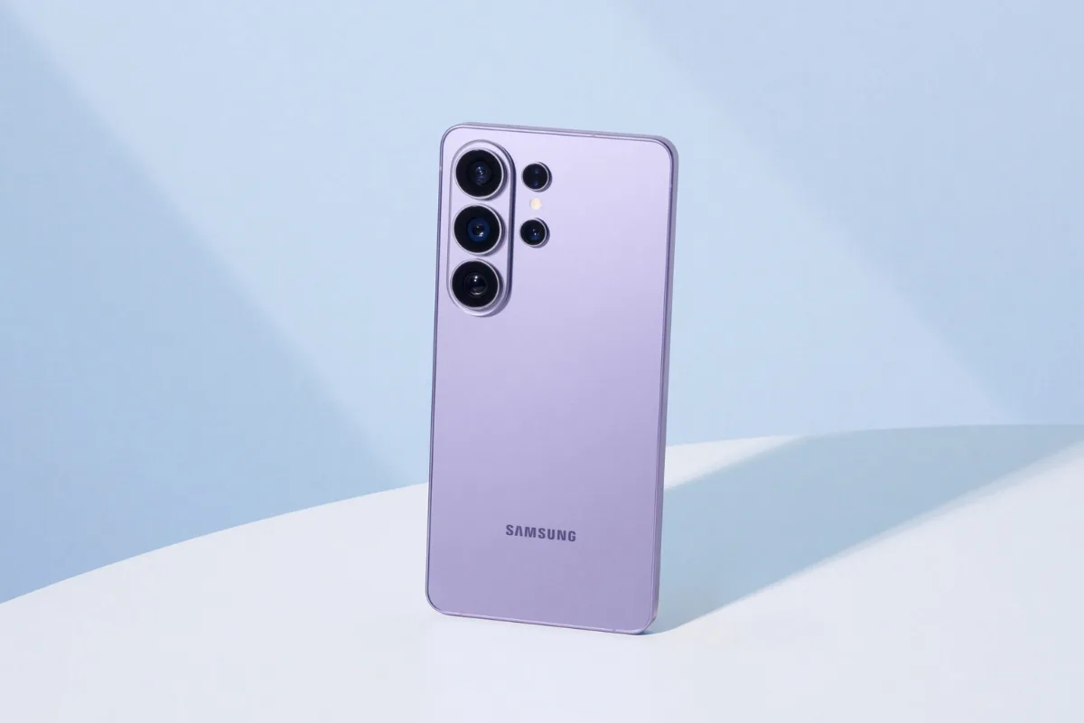 سامسونج تضيف دعم AirDrop إلى هواتف Galaxy S26