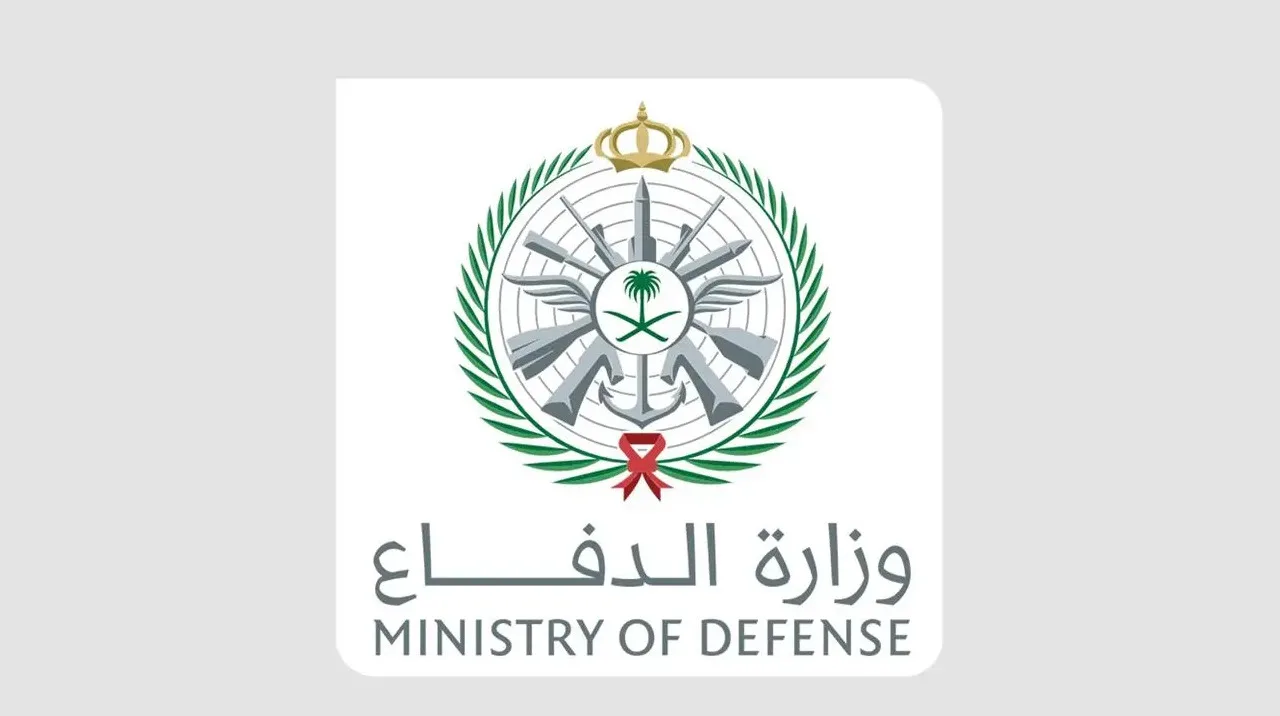 الدفاعات السعودية تسقط 6 صواريخ باليستية متجهة إلى قاعدة الأمير سلطان