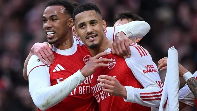 أرسنال يتفوق على تشيلسي 2-1 في ديربي لندن بالبريميرليغ