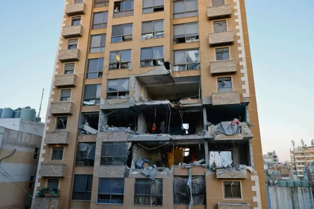 4 قتلى إثر استهداف شقة سكنية بغارة إسرائيلية في بيروت