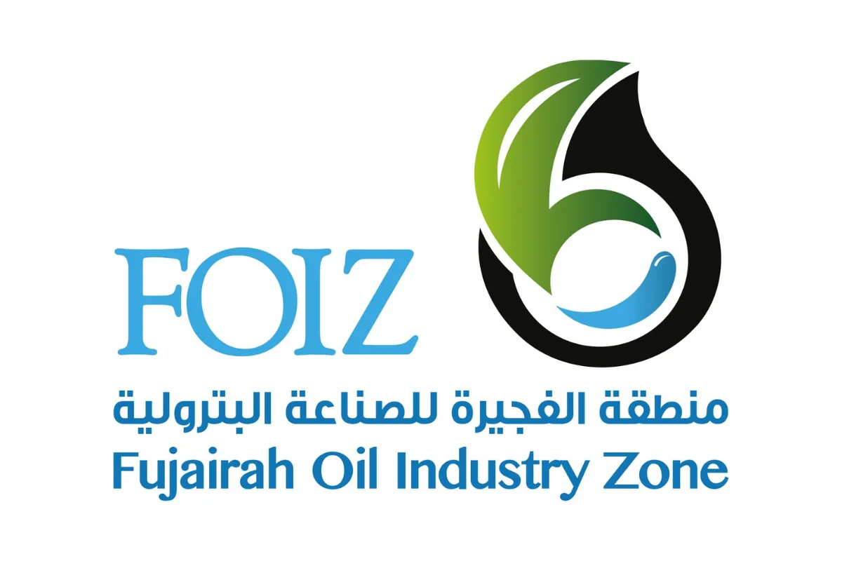 حريق في الفجيرة إثر استهداف بمسيّرات دون تسجيل إصابات