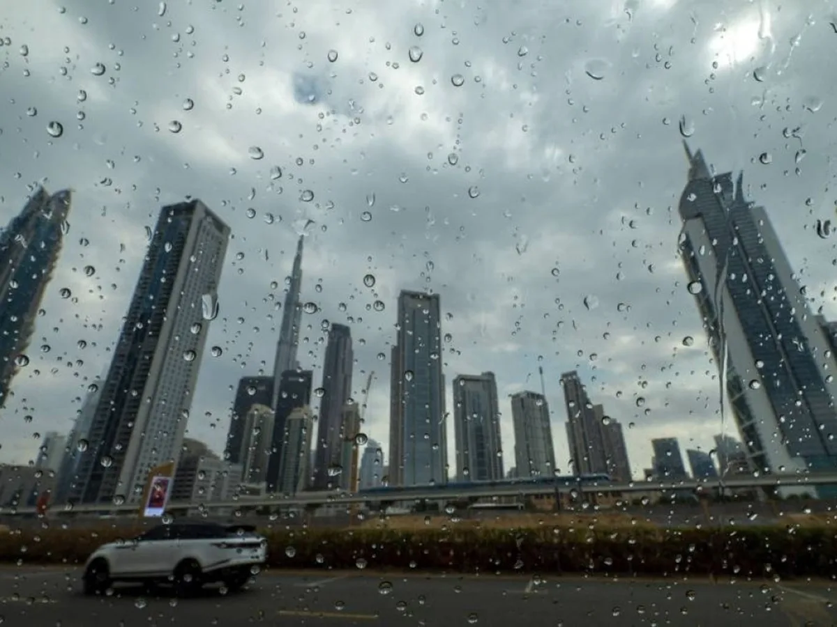الإمارات.. “الطوارئ والأزمات” و”الداخلية” تعلنان انتهاء الحالة الجوية واستقرار الأوضاع في الدولة