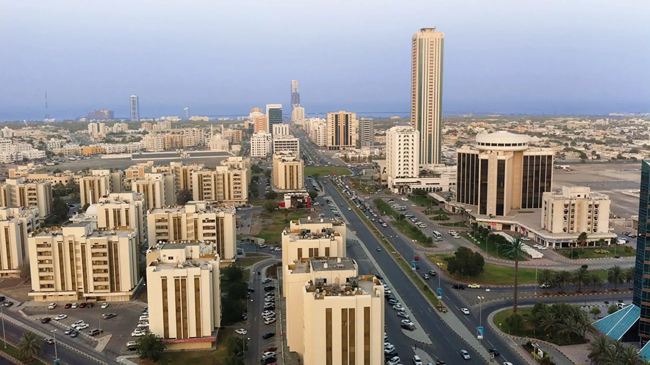 السيطرة على حريق منطقة الفجيرة للصناعات البترولية “فوز”