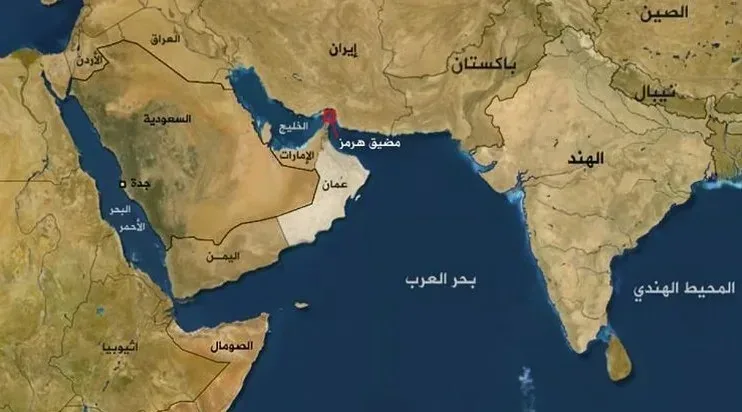 واشنطن تبحث تشكيل تحالف لمرافقة السفن في مضيق هرمز