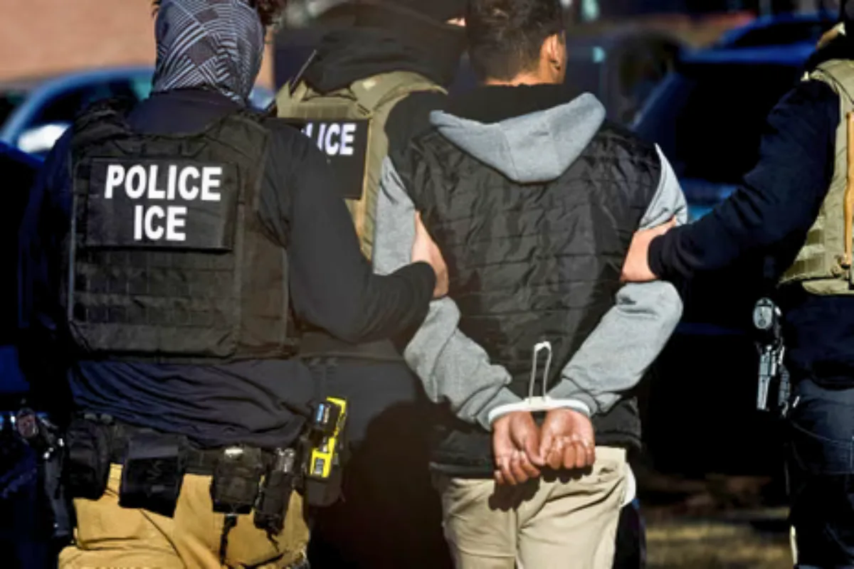 ما هو برنامج Graphite للتجسس الذي استخدمته إدارة الهجرة والجمارك (ICE) ضد المهاجرين وكيف يعمل