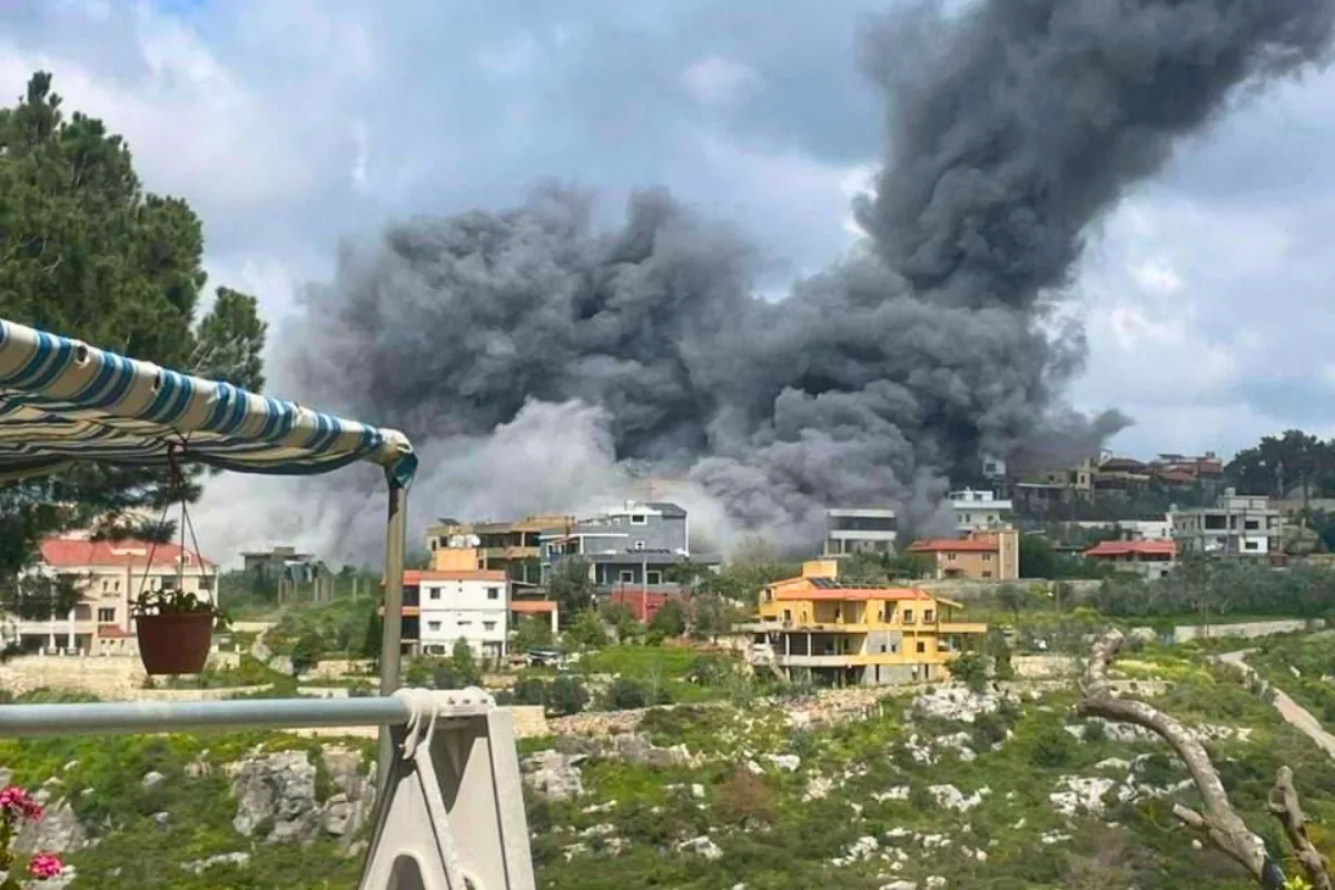 غارات إسرائيلية على لبنان وحزب الله يتوعد بالاستمرار