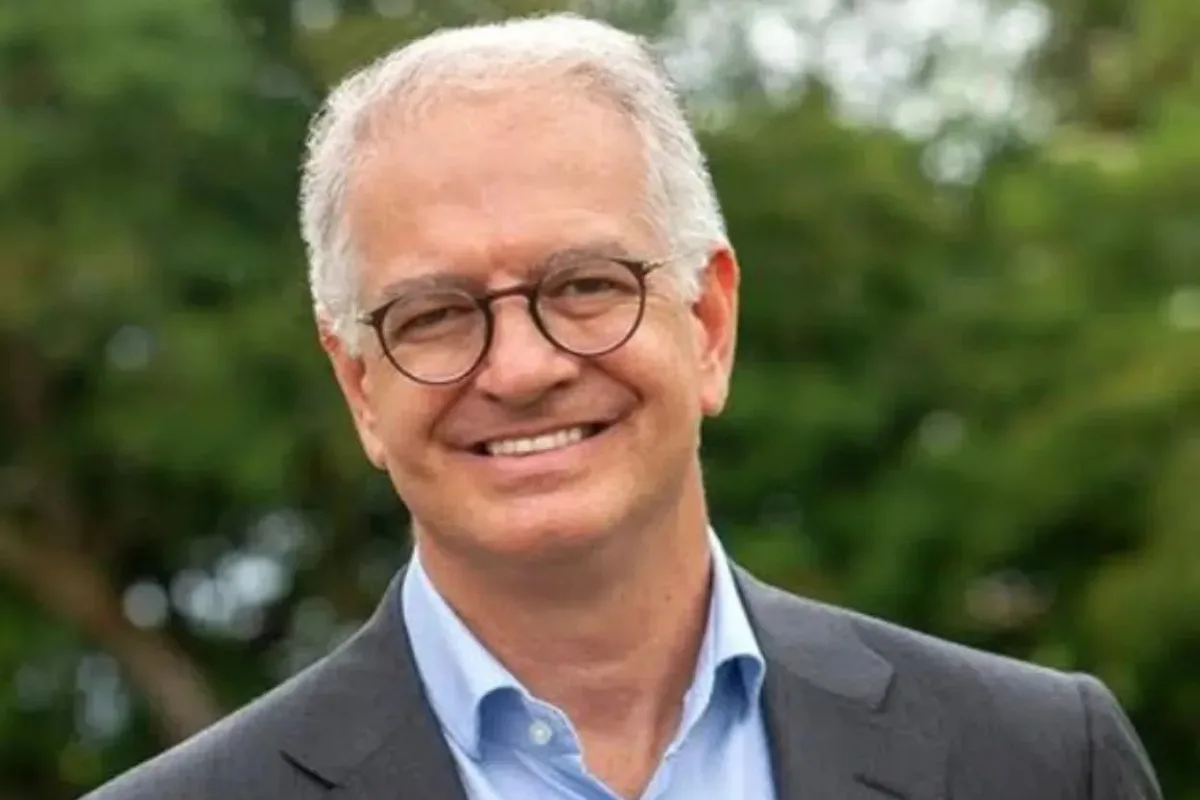 رئيس مجلس إدارة “فاين هايجينك” يؤكد على الاستثمار وعدم التسريح