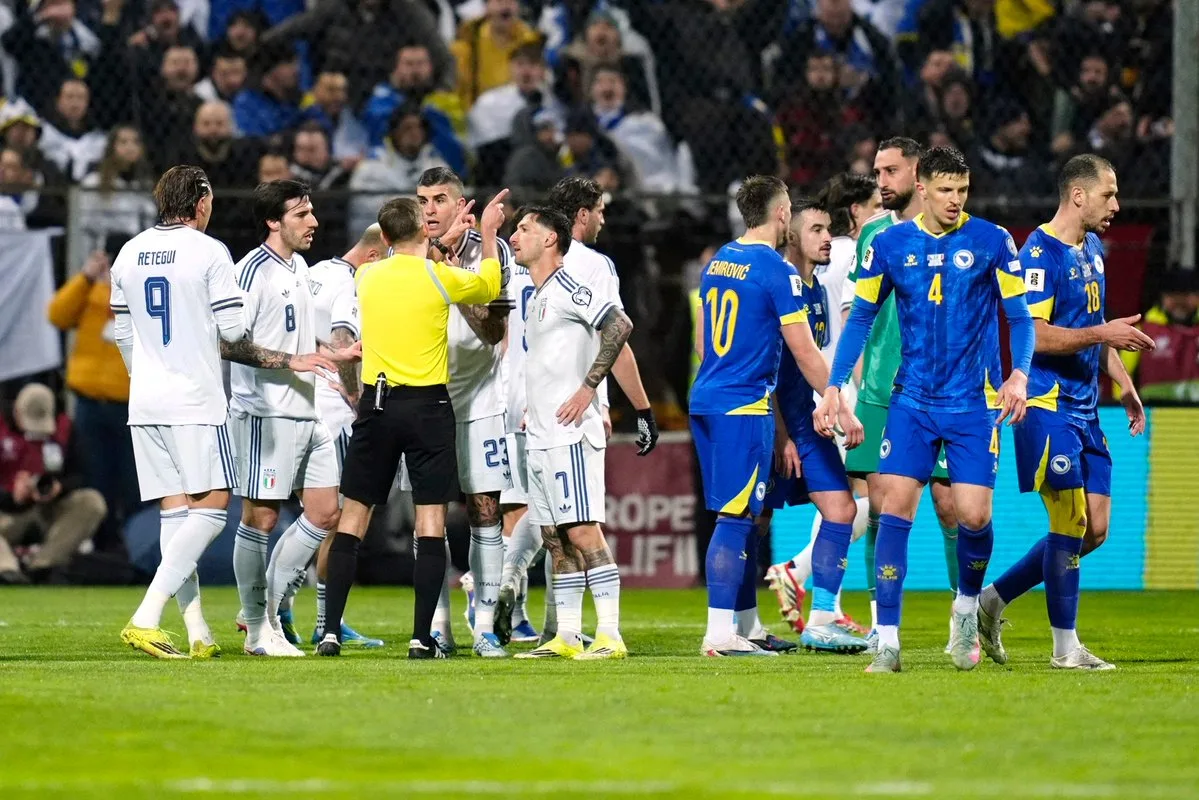 إيطاليا تفشل مجددًا في التأهل إلى كأس العالم بعد سقوطها أمام البوسنة بركلات الترجيح