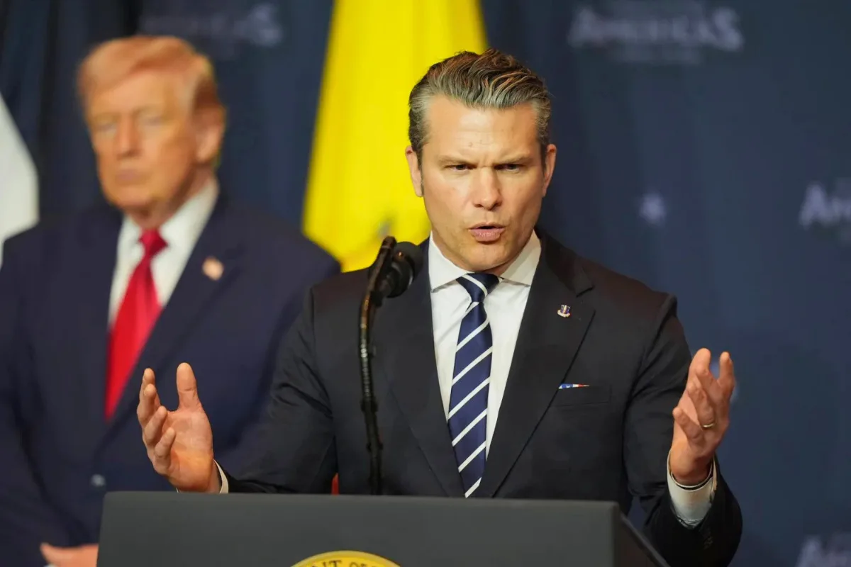 كان بعد صدام.. كواليس إقالة وزير البحرية الأميركي