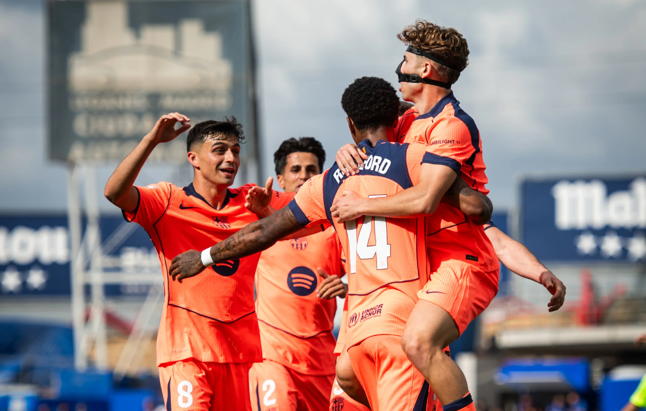 برشلونة يضرب خيتافي 2-0 ويوسع الفارق في الصدارة