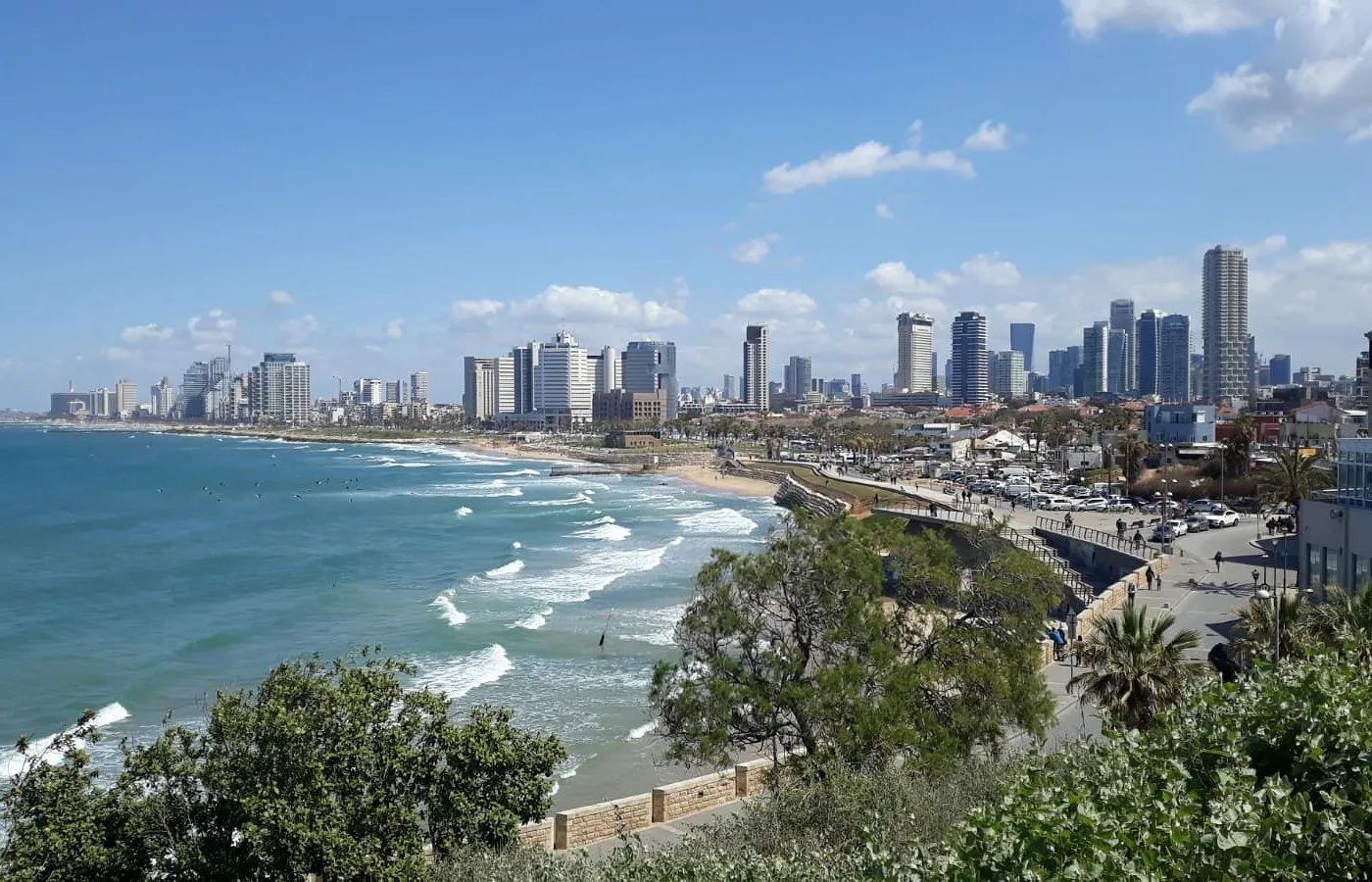 إسرائيل توقف 4 عسكريين بتهم التجسس لصالح طهران